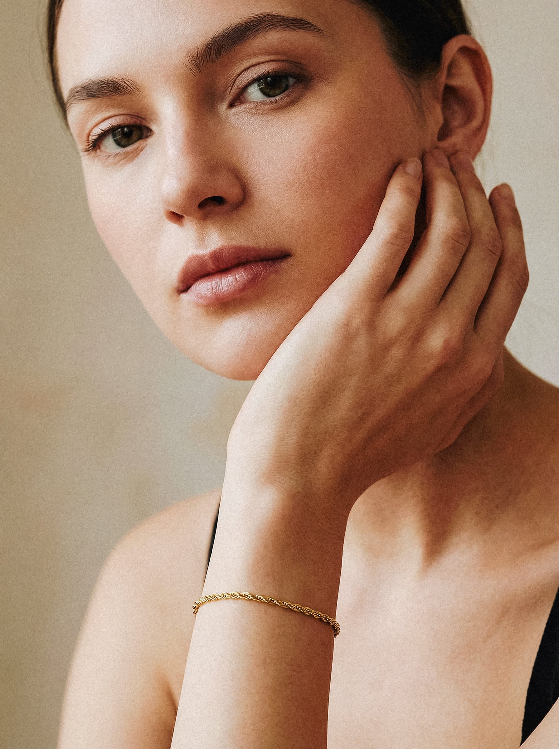 Chloe Zaman Kapsülü Bileklik (316L Paslanmaz Çelik) Gold - Text To Next